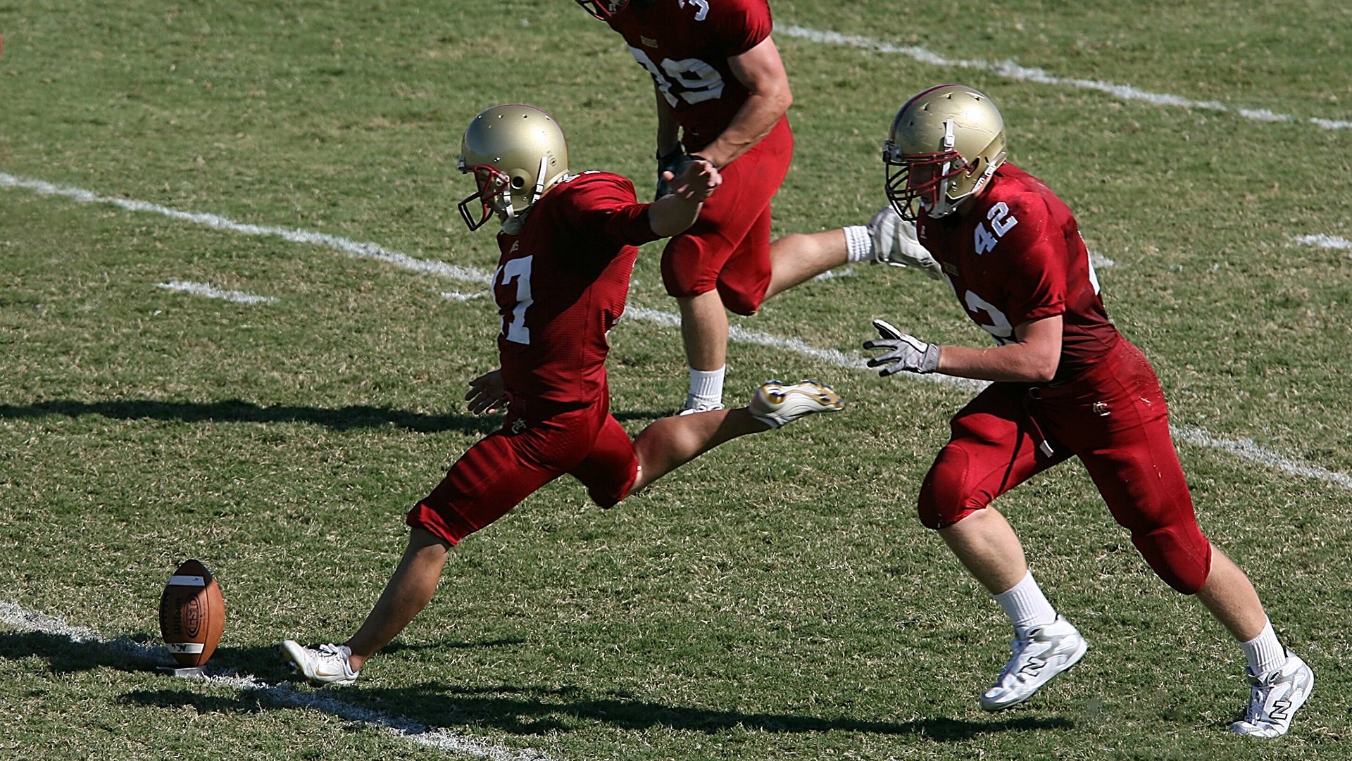 开云电子竞技-FIFA面临球员健康风险投诉，赛程过于密集，fifa状态影响